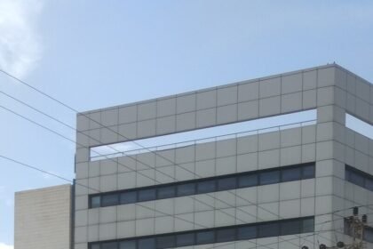 בניין הביטוח הלאומי לקראת הקדמת קצבאות ספטמבר 2026
